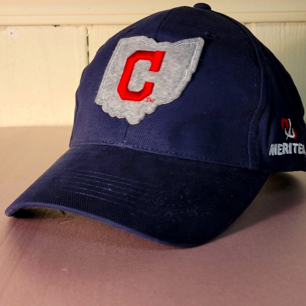 CLEVELAND SNAPBACK HAT